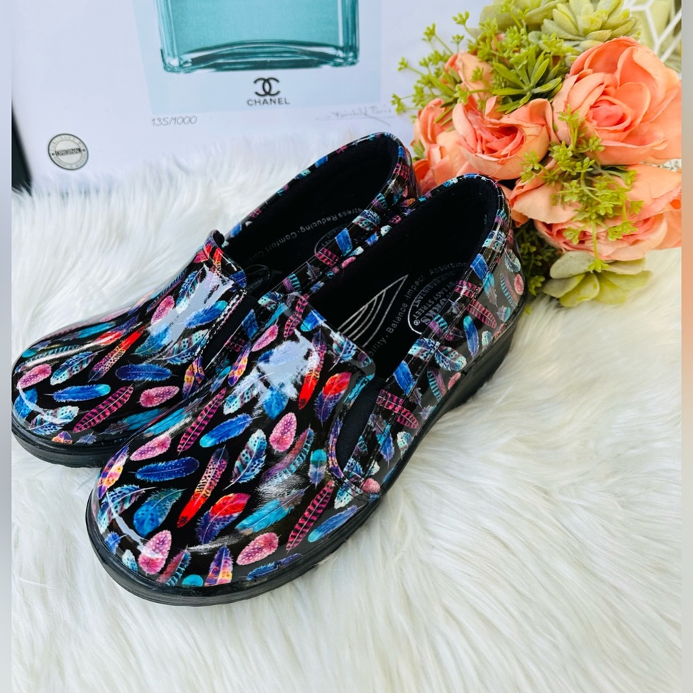 Easy Works By Easy Street Bind Clog - image 6